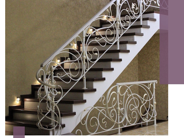 Кованые лестницы под ключ в Находке — изготовление и монтаж