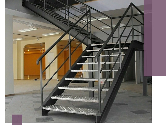 Лестницы для офиса в Находке: изготовление, монтаж, демонтаж