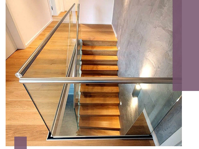 Перила для лестницы в доме — изготовление и монтаж в Находке