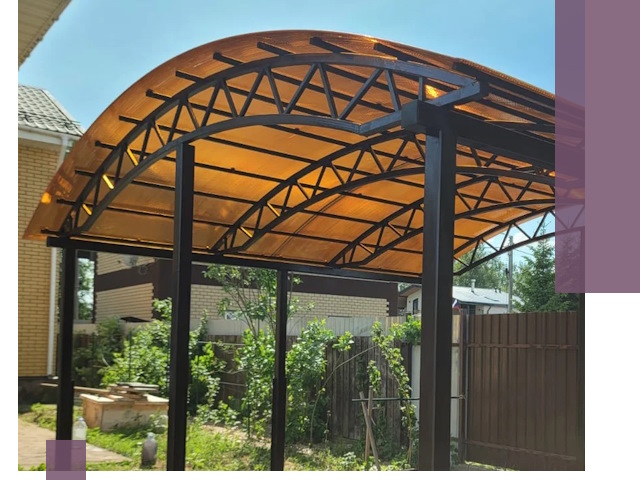 Изготовление навесов под ключ в Находке из качественных материалов