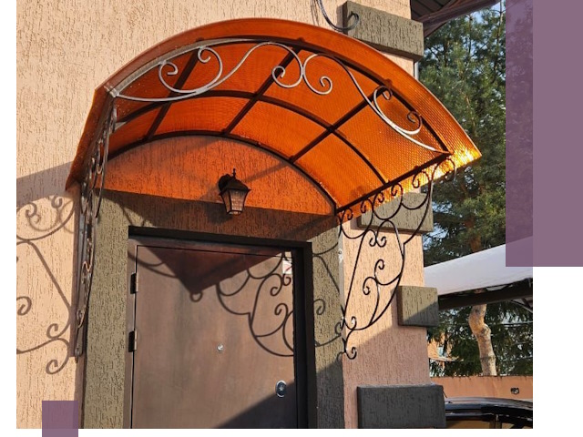 Демонтаж козырьков в Находке быстро и безопасно