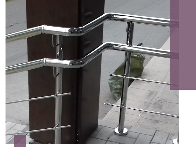 Монтаж поручней из нержавеющей стали в Находке качественно и быстро